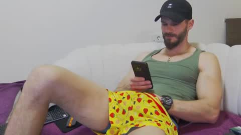 mauro_real_man online show from 04/02/26, 06:05