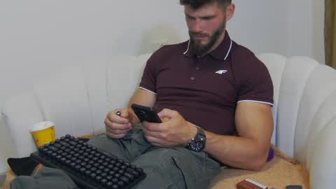 Snapshot of mauro_real_man chatting on 05/31/26, 07:26 mauro_real_man online show from 05/31/26, 07:26