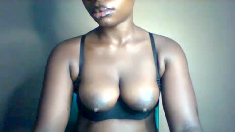 Maverlous pussy online show from 03/12/26, 11:44