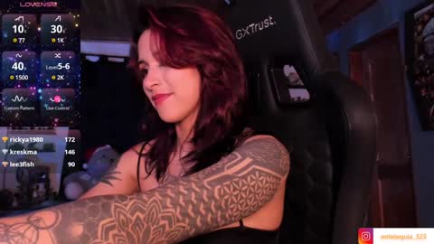 Snapshot of mavis_fuentes chatting on 01/05/25, 04:36 Hilary online show from 01/05/25, 04:36