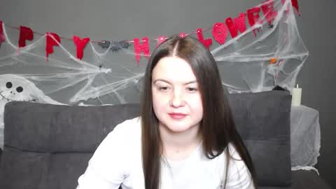 MavkaCute online show from 10/16/25, 06:31