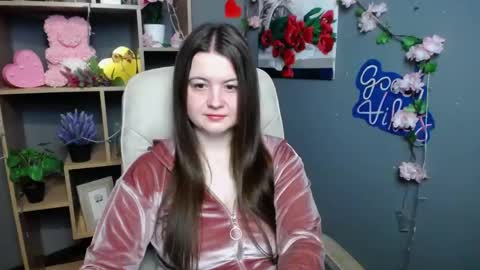 Snapshot of mavkacute chatting on 05/25/26, 06:25 MavkaCute online show from 05/25/26, 06:25