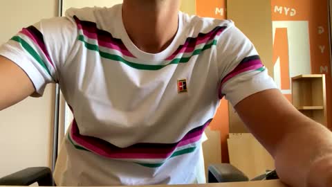 max681334 online show from 10/10/25, 09:30