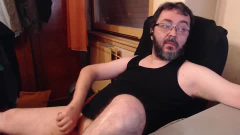 Max online show from 10/14/25, 07:20