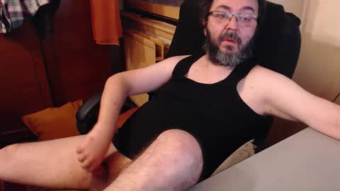 Max online show from 11/09/25, 08:23