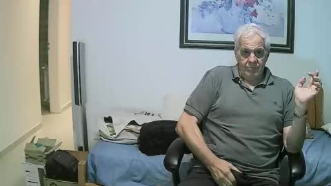 max_2017 online show from 12/29/24, 03:00