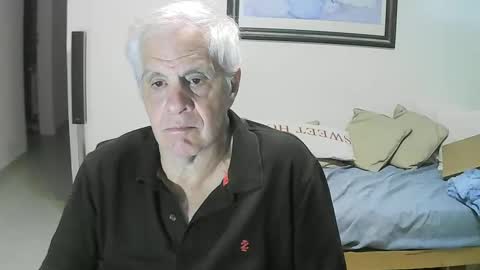 max_2017 online show from 10/22/25, 02:12