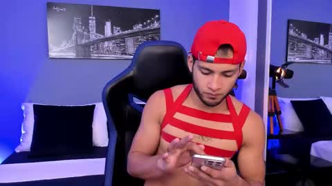 Max Conor online show from 09/10/25, 11:43