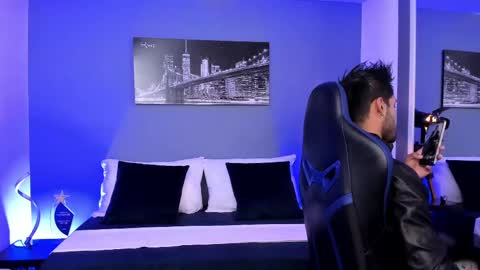 Max Conor online show from 09/18/25, 11:34