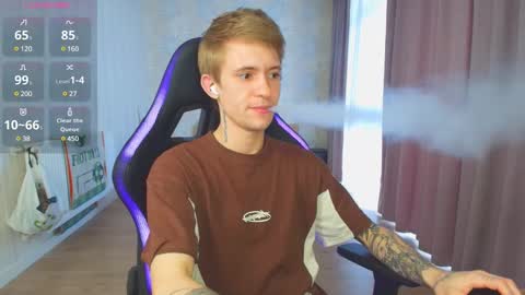 Snapshot of max_gen chatting on 12/30/24, 12:09 Max Gen with tats 24years  And Ethan without tats 20 years online show from 12/30/24, 12:09