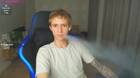 Snapshot of max_gen chatting on 01/15/25, 12:51 Max Gen with tats 24years  And Ethan without tats 20 years online show from 01/15/25, 12:51
