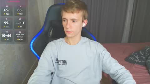 Snapshot of max_gen chatting on 01/28/25, 11:07 Max Gen with tats 24years  And Ethan without tats 20 years online show from 01/28/25, 11:07