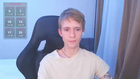 Snapshot of max_gen chatting on 03/08/25, 05:43 Max Gen with tats 24years  And Ethan without tats 20 years online show from 03/08/25, 05:43