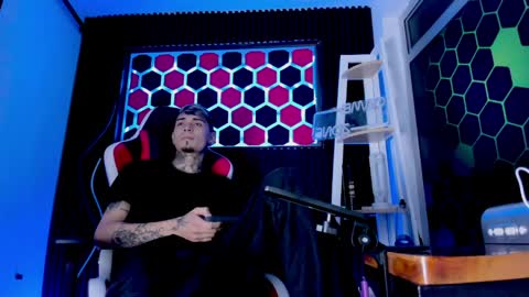 Max online show from 04/02/26, 03:04