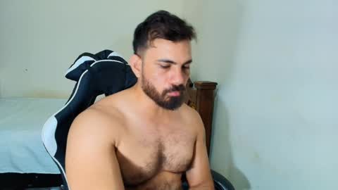 max_love25 online show from 11/08/25, 01:06