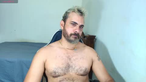 max_love25 online show from 01/18/26, 06:12