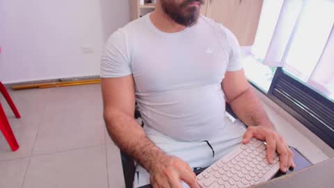 Snapshot of max_love25 chatting on 05/16/26, 09:13 max_love25 online show from 05/16/26, 09:13