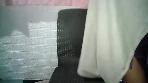 max_lovely123 online show from 05/19/26, 02:01