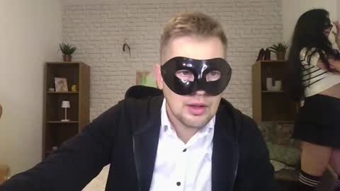 Snapshot of max_mila_888 chatting on 09/25/25, 07:23 Max Aliya online show from 09/25/25, 07:23