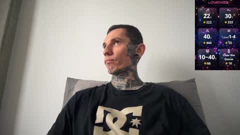    online show from 02/04/25, 11:38