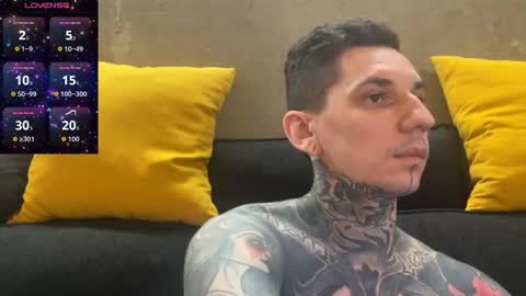    online show from 12/01/25, 05:45