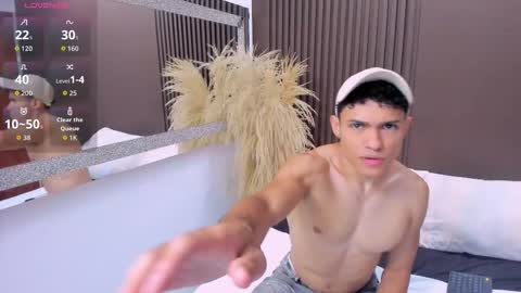 Snapshot of max_sexxxx chatting on 03/17/26, 02:16 max_sexxxx online show from 03/17/26, 02:16