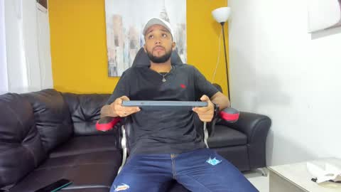 Snapshot of max_sexyhot26 chatting on 01/04/25, 02:56 max_sexyhot26 online show from 01/04/25, 02:56