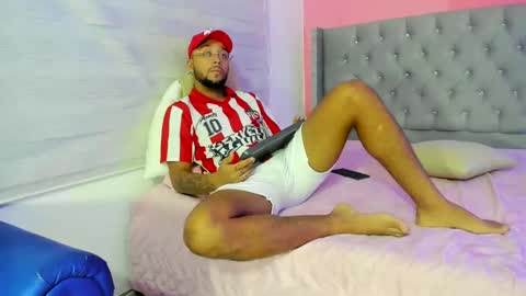 Snapshot of max_sexyhot26 chatting on 01/26/25, 02:45 max_sexyhot26 online show from 01/26/25, 02:45