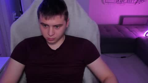 Max online show from 02/24/26, 03:43