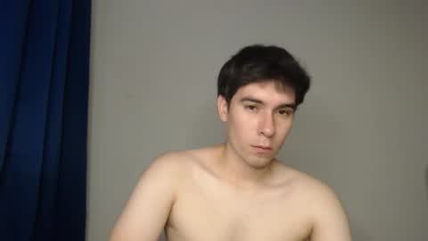 Snapshot of max_snow1616 chatting on 10/01/25, 03:51 max_snow1616 online show from 10/01/25, 03:51