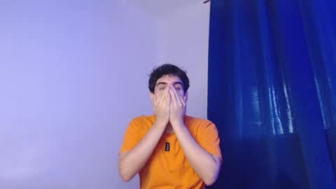 Snapshot of max_snow1616 chatting on 11/10/25, 07:24 max_snow1616 online show from 11/10/25, 07:24