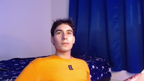 Snapshot of max_snow1616 chatting on 11/24/25, 08:19 max_snow1616 online show from 11/24/25, 08:19