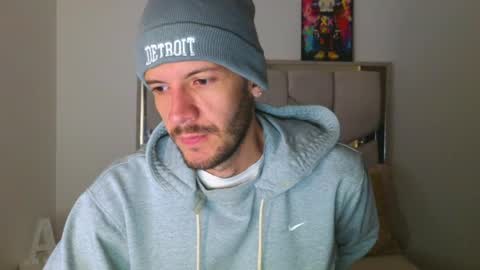 Snapshot of max_tayloor chatting on 05/12/26, 01:47 Max Taylor online show from 05/12/26, 01:47