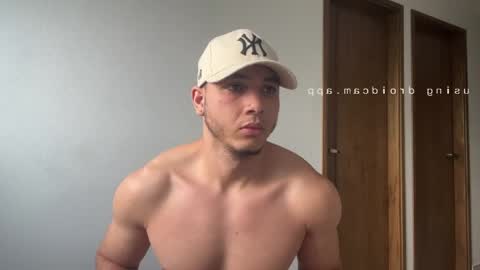 Snapshot of max_valiant1 chatting on 05/12/26, 11:40 max_valiant1 online show from 05/12/26, 11:40