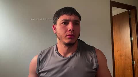 Snapshot of max_valiant1 chatting on 05/16/26, 11:09 max_valiant1 online show from 05/16/26, 11:09