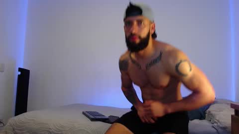 max_xl_ online show from 10/02/25, 03:08