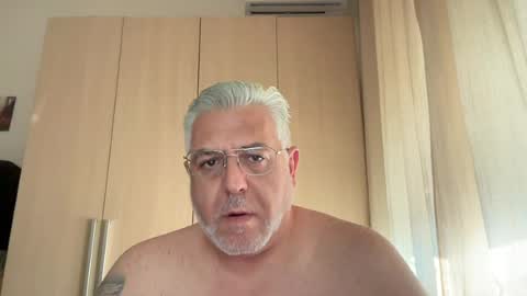 maxbillo online show from 07/12/26, 04:42