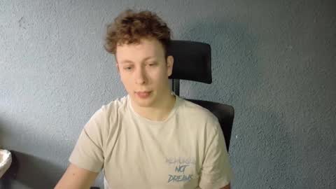 maxboner94 online show from 02/25/26, 08:02