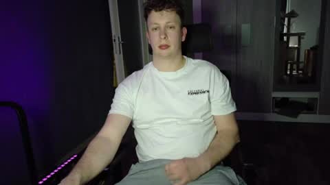 maxboner94 online show from 04/13/26, 05:07