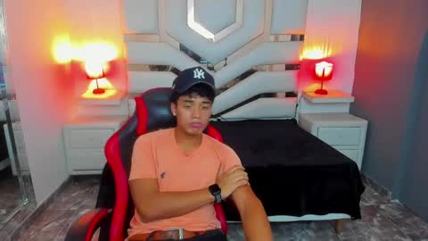 Max online show from 11/03/25, 07:59