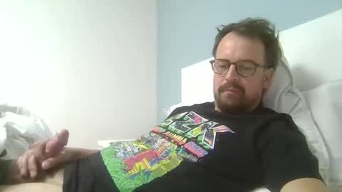 maxhorn591 online show from 03/19/26, 09:41