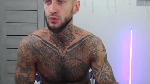 Maximus Fox online show from 10/01/25, 06:52