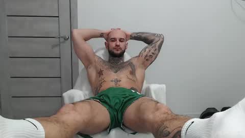 Maximus Fox online show from 04/25/26, 06:49