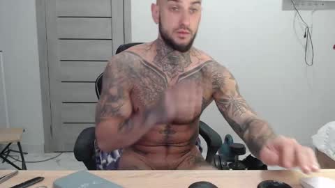 Snapshot of maxi_foxxx chatting on 06/01/26, 05:31 Maximus Fox online show from 06/01/26, 05:31