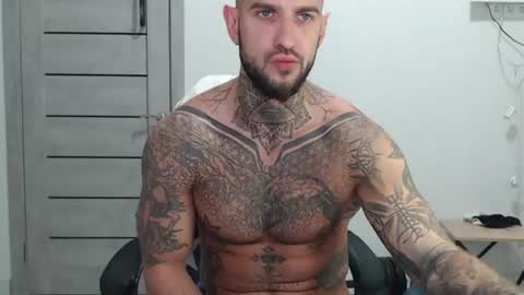 Snapshot of maxi_foxxx chatting on 06/24/26, 07:40 Maximus Fox online show from 06/24/26, 07:40