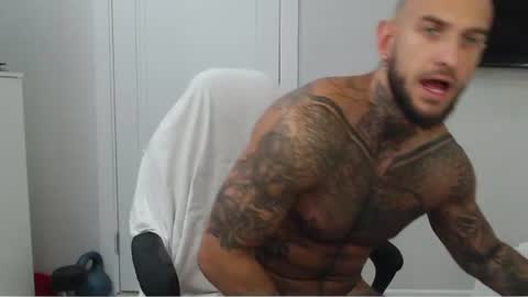 Snapshot of maxi_foxxx chatting on 07/20/26, 04:49 Maximus Fox online show from 07/20/26, 04:49