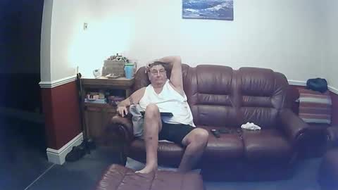 MAX online show from 01/21/25, 01:08