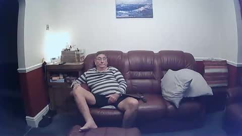 MAX online show from 02/22/25, 10:20