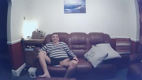 MAX online show from 03/12/25, 10:28