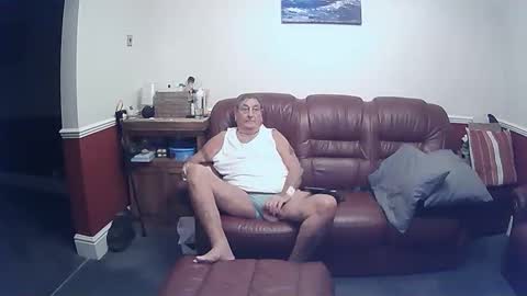 MAX online show from 09/16/25, 09:49